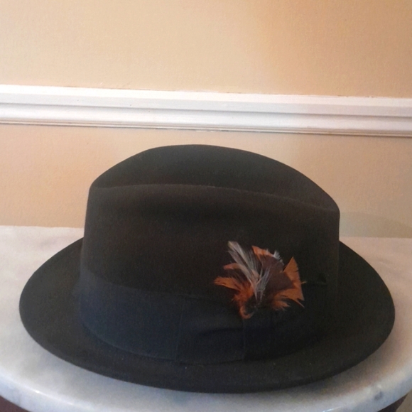 Stetson men's size 7 1/4 Fedora Brown The Sovereign original feather - Picture 1 of 8